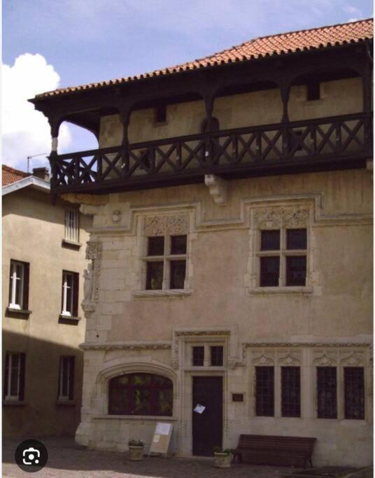 Vic-sur-Seille Appartement 90 M2 מראה חיצוני תמונה